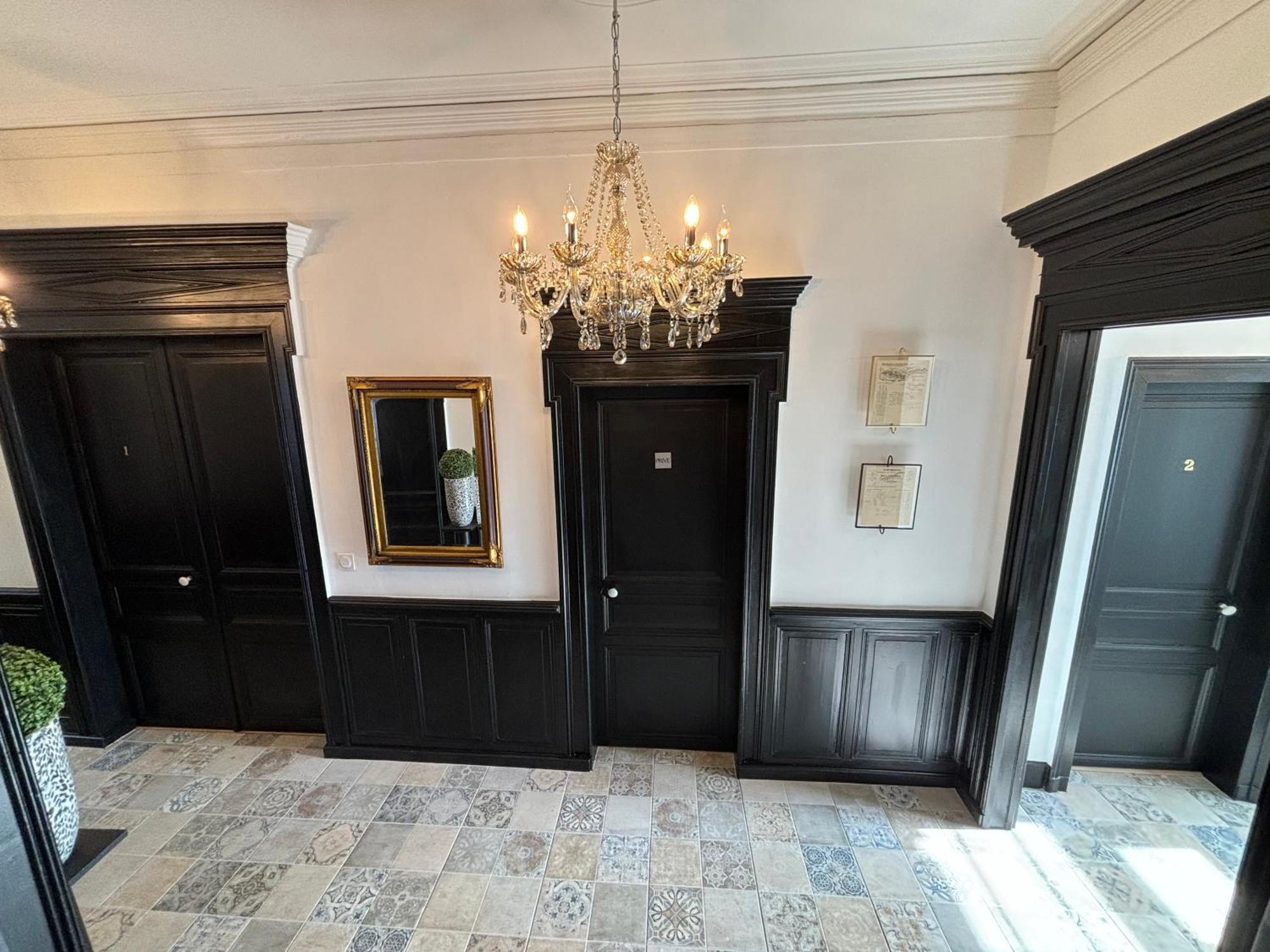 Maison A La Guitarde - Hotel Particulier Hippolyte Châteauroux Εξωτερικό φωτογραφία